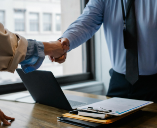 IT და Tech რეკრუტერი